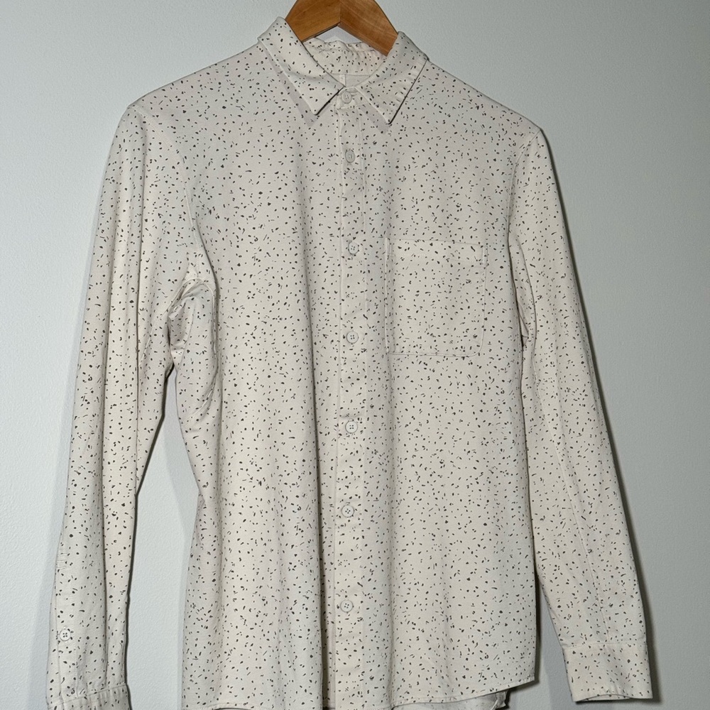 Men’s Lulu Lemon Button Up Shirt